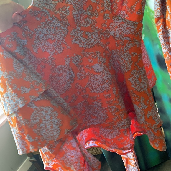 XL orange floral Romper - Picture 10 of 16